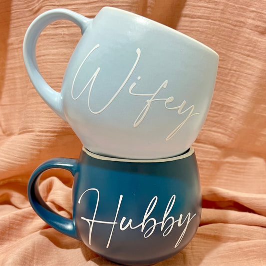 Hubby & Wifey Hug Mug Set